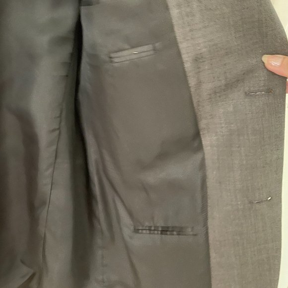 Gorgeous Men's Barneys New York Gray Virgin Wool Blazer Size 44R - Picture 2 of 5
